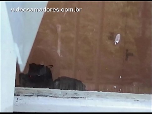 ❤️ Nadržaný muž sleduje svoju priateľku s iným chlapom, nahráva si video so šukaním bez toho, aby rušil pár ️ Porno na nás ﹏