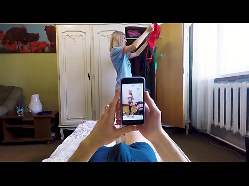 ❤️ Nevlastná sestra urobila svojmu bratovi semeno tesne predtým, ako mama prišla domov ️ Porno na nás ﹏