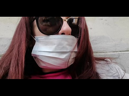❤️ Nicoletta sa pomstí svojmu susedovi a vymočí sa mu do garáže (Špeciálna talianska karanténa Covid19) ️ Porno na nás ﹏